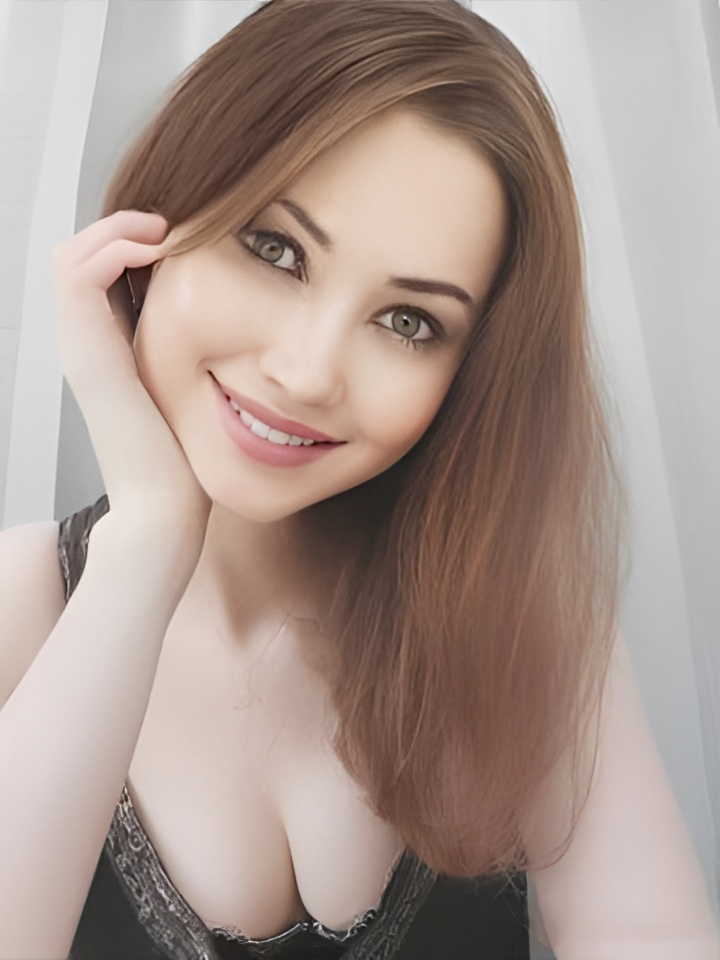 Каролина привлекальеная девушка из Киржача цена от 4000 руб