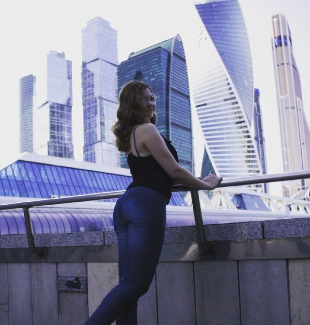 Алина привлекальеная девушка из Киржача цена от 3500 руб