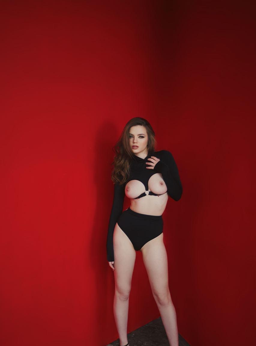 Диана привлекальеная девушка из Киржача цена от 5000 руб