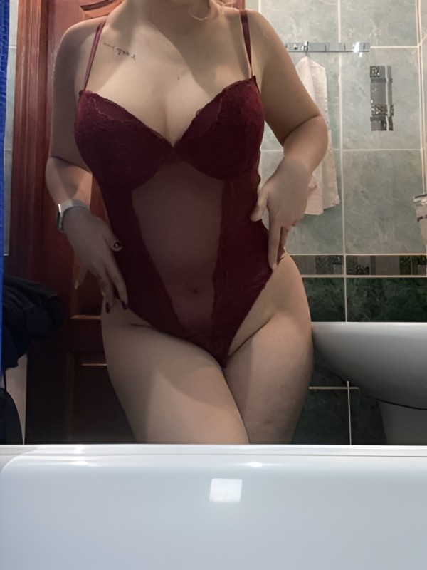 Ася привлекательная девушка из Киржача цена от 2500 руб