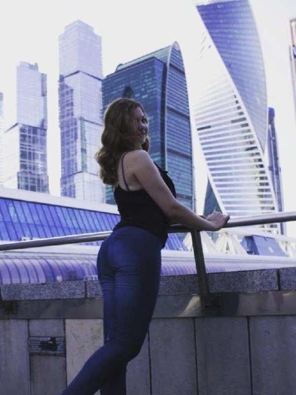 Алина привлекательная девушка из Киржача цена от 3500 руб